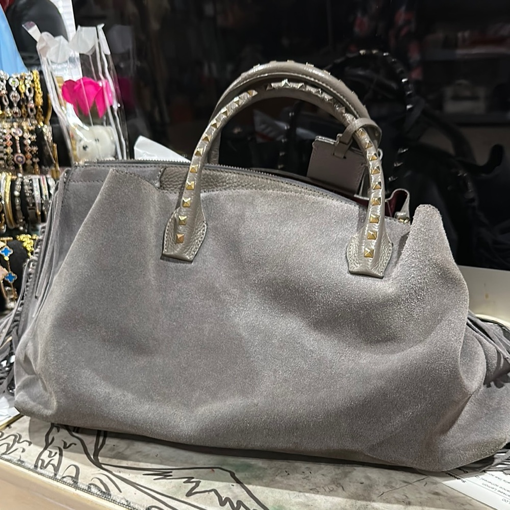 Gray Tote Bag with Metallic Finish and Spacious Interior